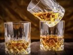 America’s Favorite Bars, According to Locals Who Really Know